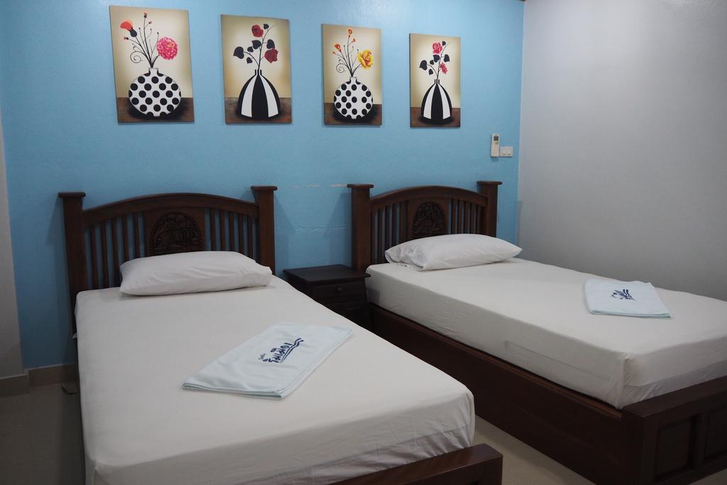 Rimmueng Resort Phanom Sarakham Bagian luar foto
